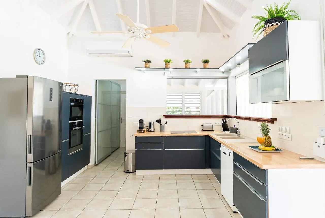 Villa Margaux Grand-Bourg  Holiday home
