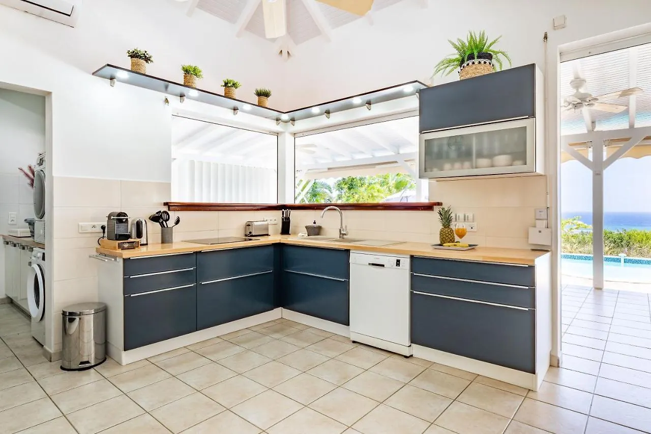 Villa Margaux Grand-Bourg  Holiday home